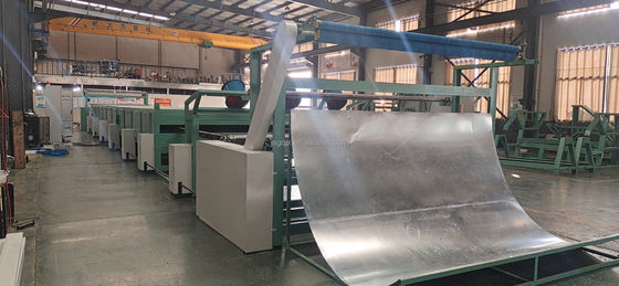 20150mm*2740mm*2080mm Envases de plástico línea de producción de la máquina de recubrimiento antiderrapante