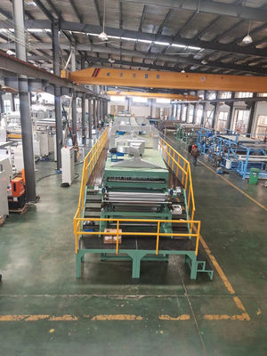 1300 mm Máquina de recubrimiento de película de laminado autoadhesivo eficaz para una laminación perfecta