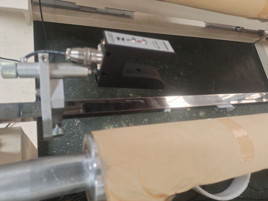Máquina de laminación de recubrimiento por aerosol de fusión en caliente Ideal para materiales de sillón y cortina
