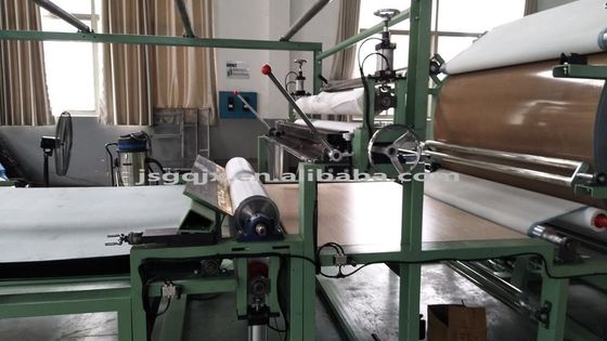 Máquina de laminado para materiales de embalaje Voltado 380V Grado automático